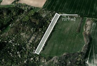 Pole 11 491 m², Podíl 33 % o výměře 3 830 m²