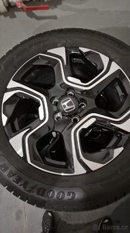 Zimní kola – originál Honda CR-V 2021, 18" + Goodyear