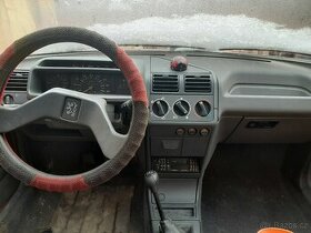 205 r.v. 1985, 1,8 D 44 kw eko placené