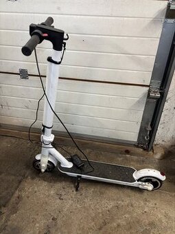 Elektrická koloběžka Gogen Voyager Lite S201 250W