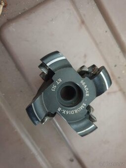 VBD fréza 66A04 R - 1