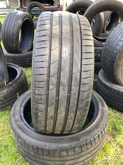 235/40 R19 DOT22-6mm - 1