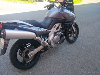 Suzuki DL1000 V-Strom