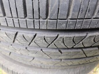 245/50 R20