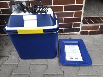 Prodám 2 x použitou autoledničku s ventilátorem na 12 V. - 1