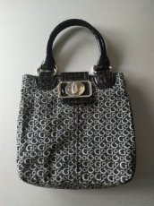 Kabelka Guess