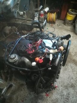 Prodám motor  1.9Tdi AJM