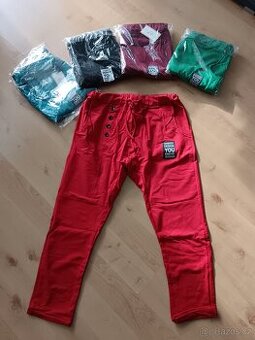 Baggy tepláky červené