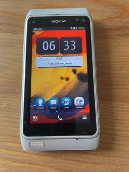 Nokia N8 na dily