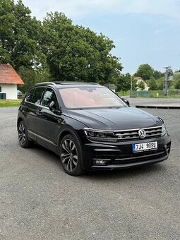 VW Tiguan R-Line DSG VIRTUAL + DVD - FULL VÝBAVA