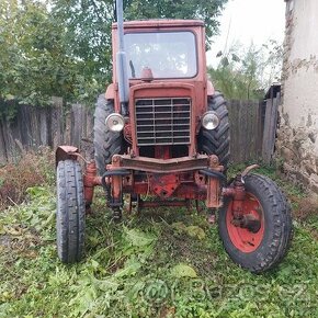 Traktor belorus