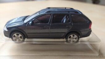 Škoda Octavia II - Scout Mogul Abrex 1:43