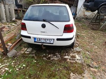 Golf 4 1.4 mpi na ND.