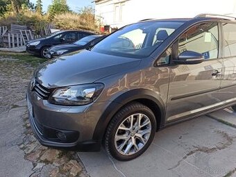 Touran CROSS 1T3 2.0 ,103kw dsg