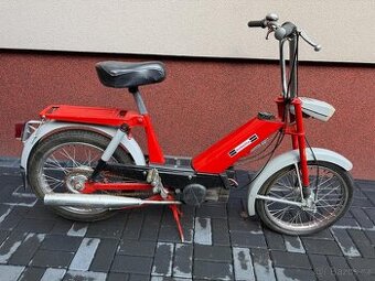 Babetta 207 s kartičkou, červená 9.