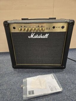 Kytarové tranzistorové kombo Marshall MG30FX + záruka