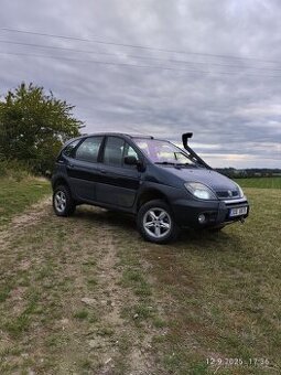 Renault scenic rx4