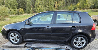 Volkswagen Golf V 1.6 FSI 85kW, BAG, 2004 163t. km