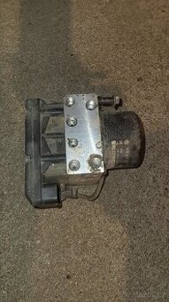 Jednotka (kostka) ABS na felicii