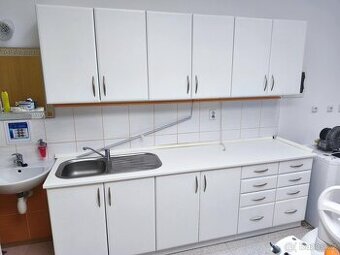 Kuchyňská linka s dřezem 240 cm
