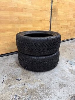 Zimní pneu 235/55/18