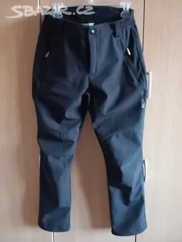 dívčí softshellové lyžařské kalhoty vel.164-170 top stav