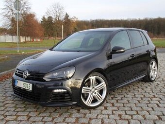 GOLF 6 R,2.0TSI-199kw,4M,DSG,RECARO,Bi-Xen,DYNAUDIO,Navi,r19