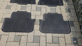 AUDI A4 ORIGO KOBERCE GUMOVE