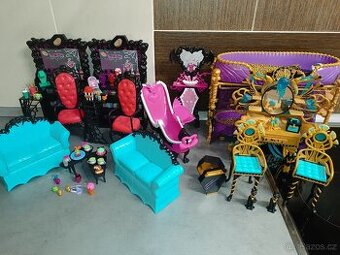 Monster High nábytek, doplňky