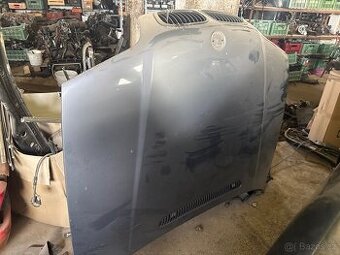 Kapota bmw e46 před fl