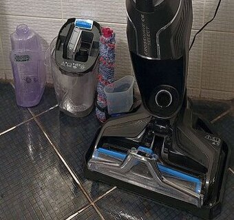 Akumulátorový čistič a vysavač BISSELL CrossWave Cordless C6