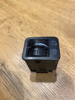 1U0941333D nastavení sklonu světel