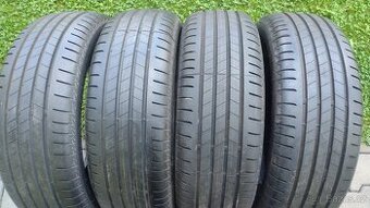 Letní pneu 215/60 R17 Bridgestone 100% vzorek