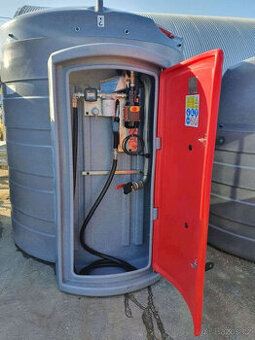 Nádrž na naftu SIBUSO 5000 litrů, velká strojovna