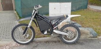 Elektricke enduro