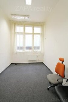 2 kanceláře (2x 13m2) ulice Národní Praha 1 nezařízené neprů