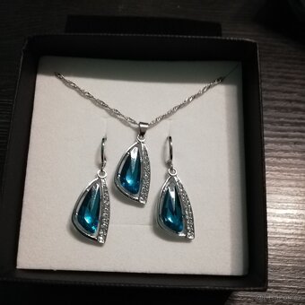 Krásné sady v zeleném kabátku