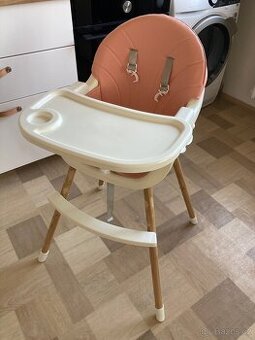 Dětská jídelní židle