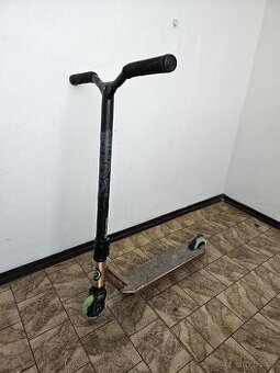 Freestyle koloběžka Oxelo