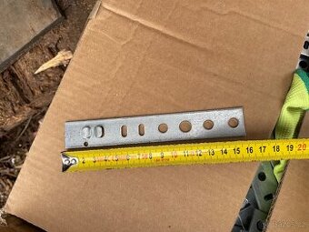 Spojky / spojovací pásky