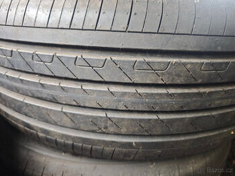 Goodyear Efficientgrip Performance 2 215/50/18 zánovní 7.5mm