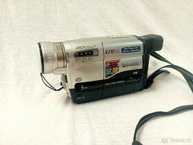 Kamera Panasonic RZ10 - 1