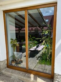 Prodej oken a dveří - 1