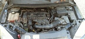 Ford Focus HWDA - 1.6i 74kw Motor a převodovka