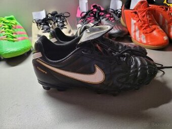 Kopačky Nike 36