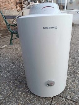 Bojler Ariston 80