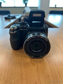FUJIFILM FinePix S4500 + brašna