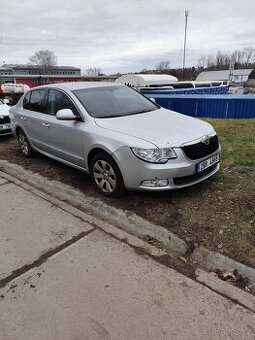 Škoda Superb 2 na náhradní díly
