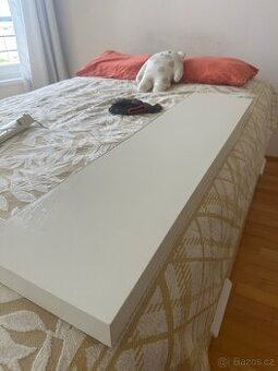 Bílá police IKEA LACK – 110 × 27 cm