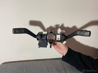 Přepínácí páčky pod volant (Volkswagen Passat B7) | Výprodej